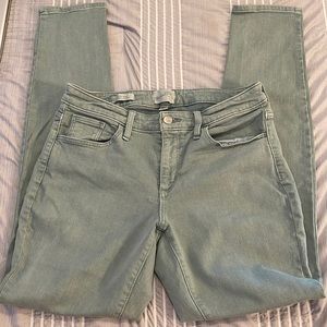 Mid-Rise Skinny 💚